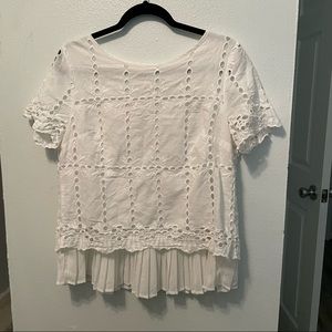 Adiva Eyelet short sleeve Blouse size M